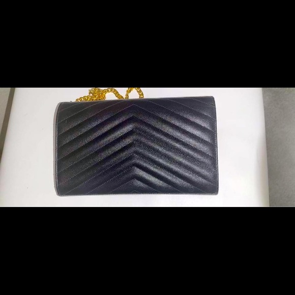 Saint Laurent Envelope Quilted Leather Chain Wallet - Picture 4 of 4